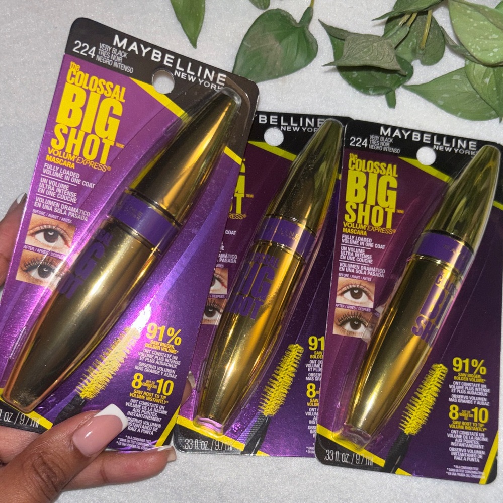 Maybelline Colossal Big Shot Mascara Set - Gold and Purple